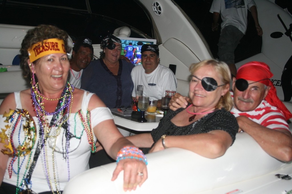 Ken and Olga Evans (right) on hand with other guests at Andrew Short Marine’s Sea Ray Rendezvous.  © Andrew Short Marine www.andrewshortmarine.com.au